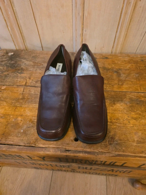 Vintage roberto vianni shoes Y2K loafers, brown leather loafers, UK4 shoes, square toe