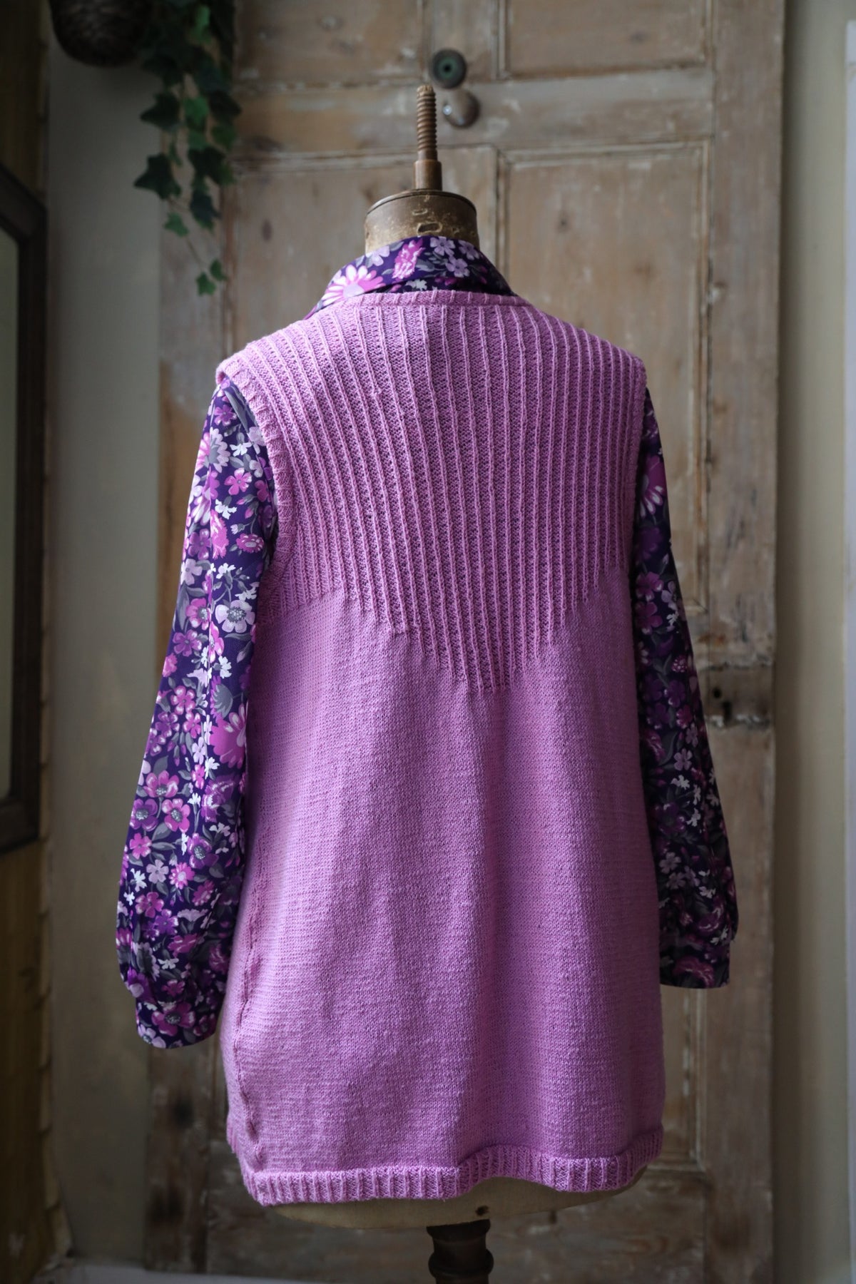 Vintage 1970s two piece - purple floral print blouse - knitted waistcoat