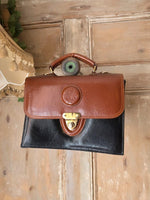 Load image into Gallery viewer, Vintage Y2k Chiltern Handbag Two Tone Tan Black Gold Clasp As New
