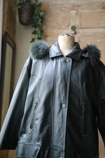 Load image into Gallery viewer, Vintage 1980s Salman Leather coat - Fox fur trim - Forest green
