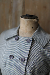 Vintage late 1940s Rensoir original two piece wool ladies suit. Dogtooth
