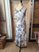 Load image into Gallery viewer, Vintage Y2K Linen Blend Floral Abstract Maxi Dress | Boho Sleeveless | UK 8/10
