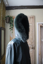 Load image into Gallery viewer, Vintage 1980s Salman Leather coat - Fox fur trim - Forest green

