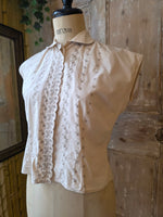 Load image into Gallery viewer, Vintage 1940s Embroidery Anglaise Cotton Blouse UK Size 12 by Clogmore
