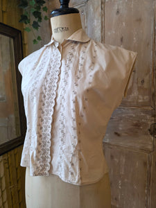 Vintage 1940s Embroidery Anglaise Cotton Blouse UK Size 12 by Clogmore