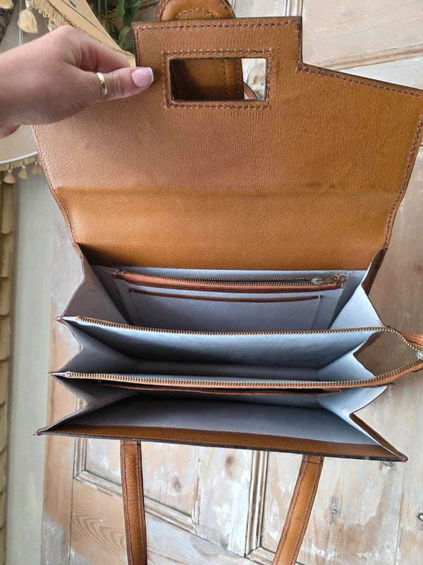 Vintage 1970s Tan Leather Satchel Contrast Stitch Briefcase Bag