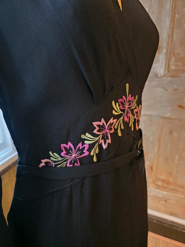 Vintage 1930s Black Crepe Dress Floral Embroidery Wrap Neckline Make Do And Mend UK 12