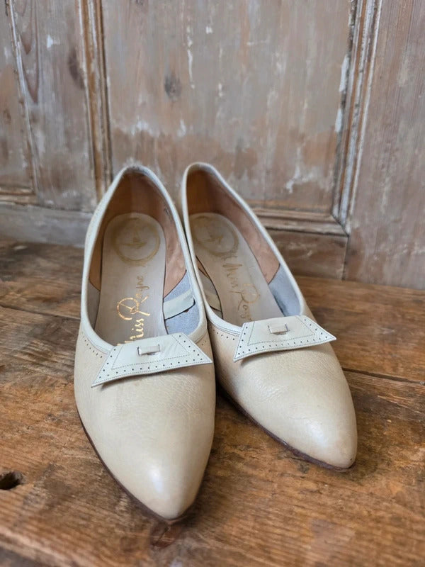 Vintage 1950s Miss Rayne Cream Kitten Heels Pointed Toe Leather Bridal UK 4
