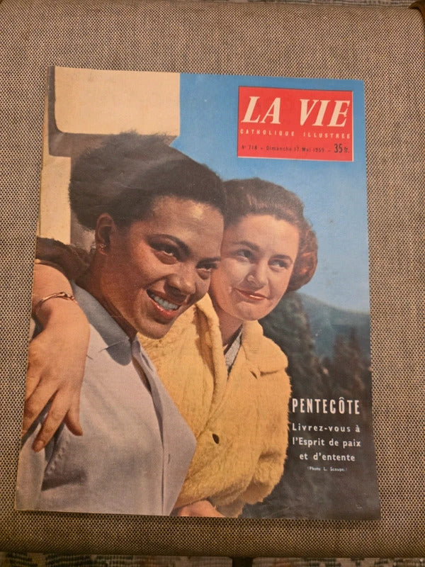 Vintage La Vie french magazine - May 1959