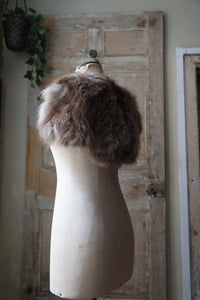 Vintage 1920s Fox Fur Capelet – Snow-Tipped Caramel Brown – Elegant Shoulder Wra