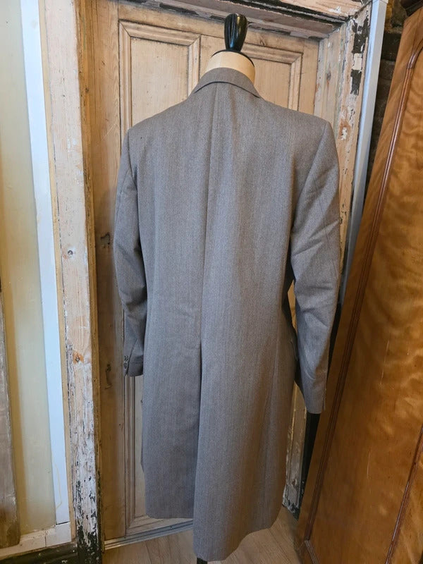 Vintage 1960s single breasted worsted savil row style coat