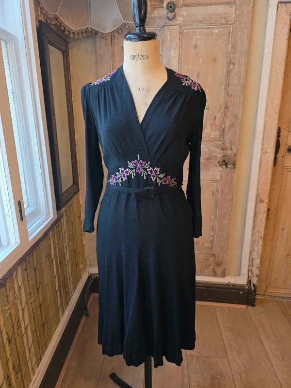 Vintage 1930s Black Crepe Dress Floral Embroidery Wrap Neckline Make Do And Mend UK 12