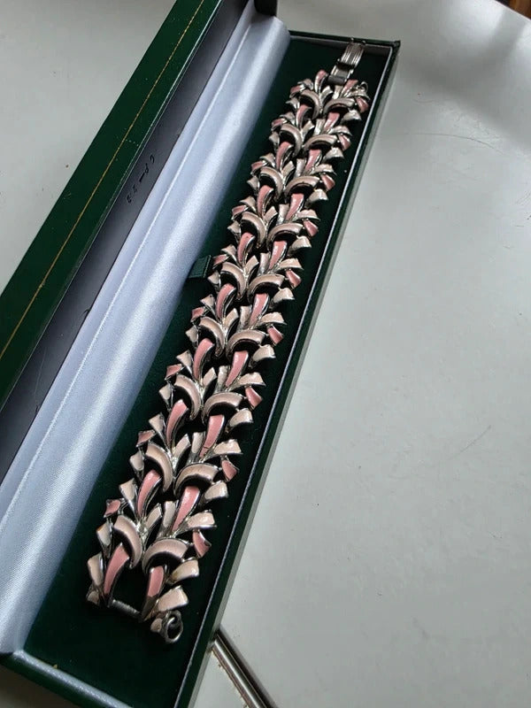 Vintage 1950s enamel and metal pink and cream bracelet
