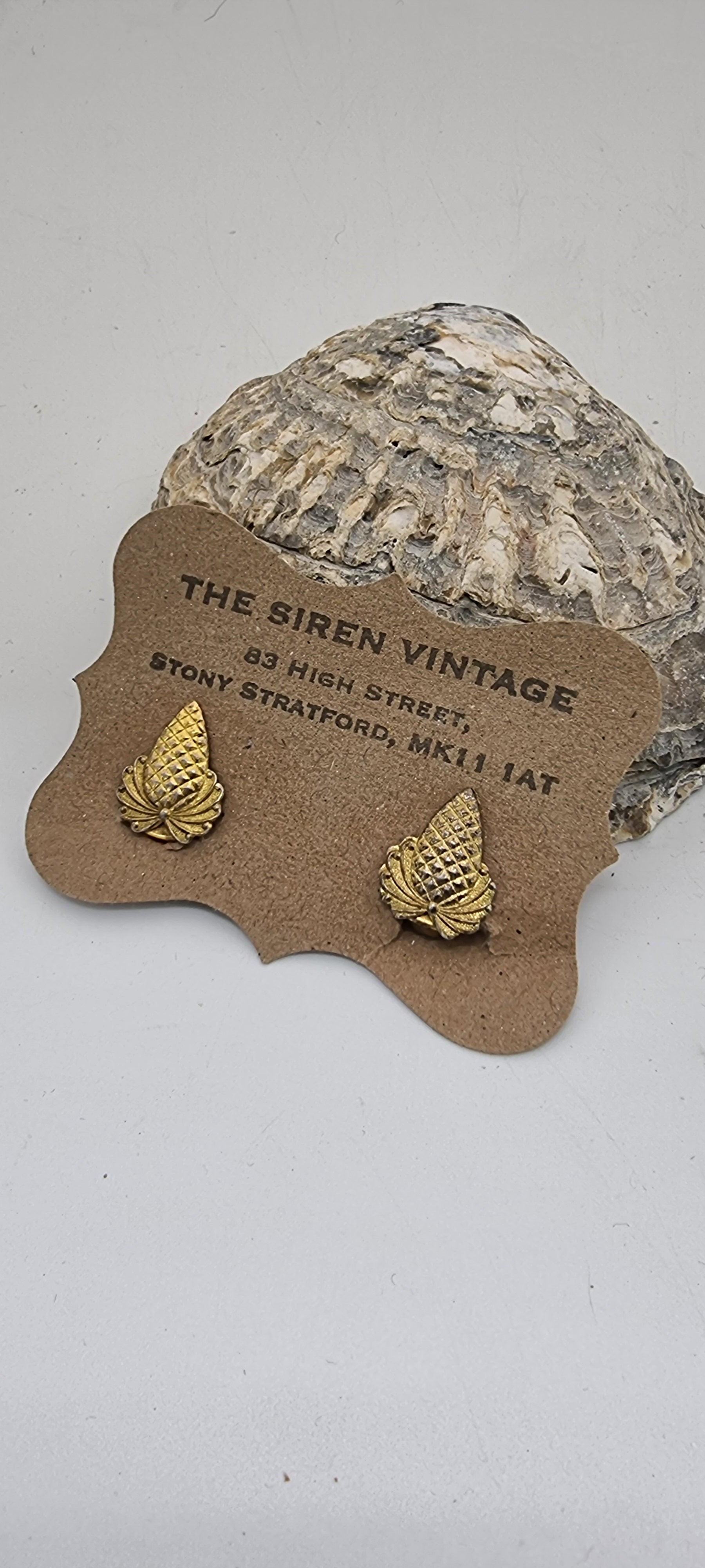 Vintage clip on earrings