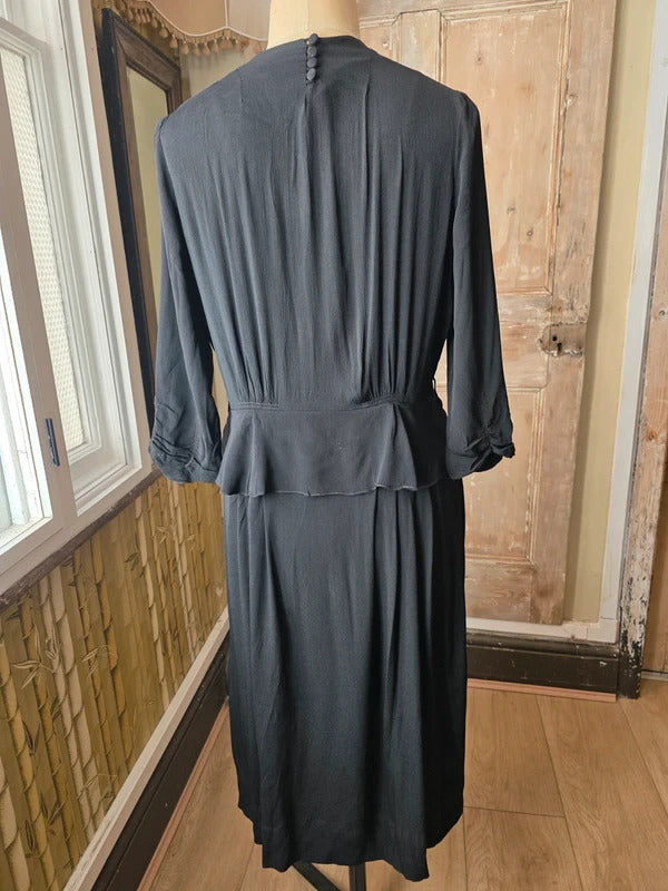 Vintage 1930s Black Rayon Crepe Peplum Dress Square Neck Ruched Sleeves UK 16
