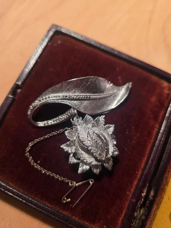 Vintage Swiss Tavannes Mechanical Watch Brooch / Pendant – c. 1950s