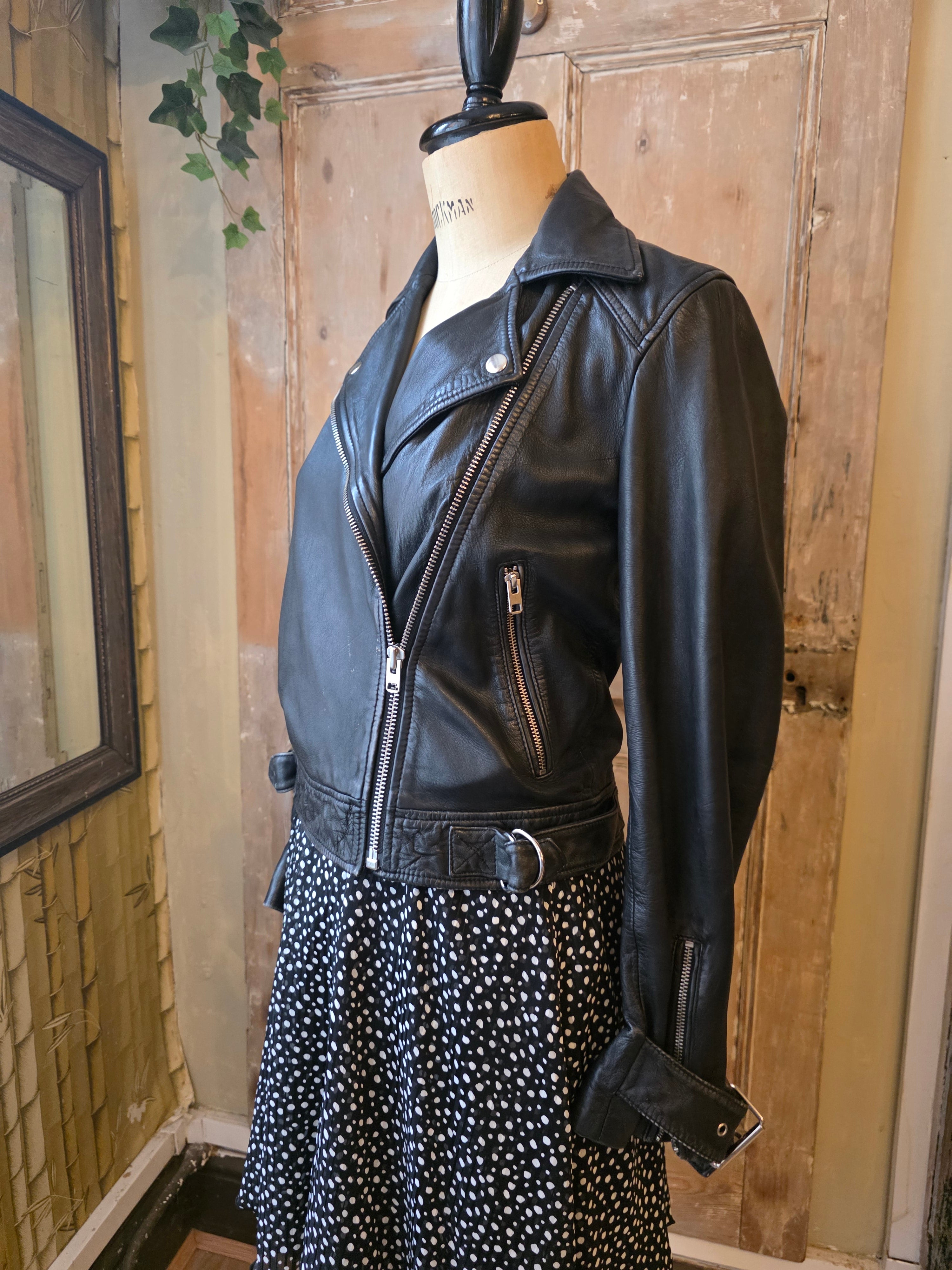 Vintage Y2K fitted black leather jacket - bomber - uk6