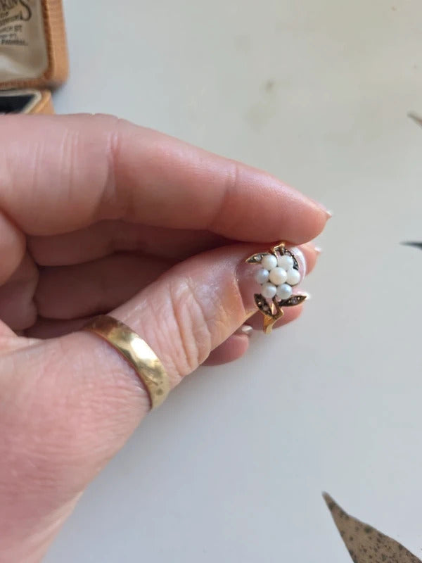 Antique Victorian/Edwardian 18ct Gold Pearl & Diamond Cluster Ring, circa 1890–1910