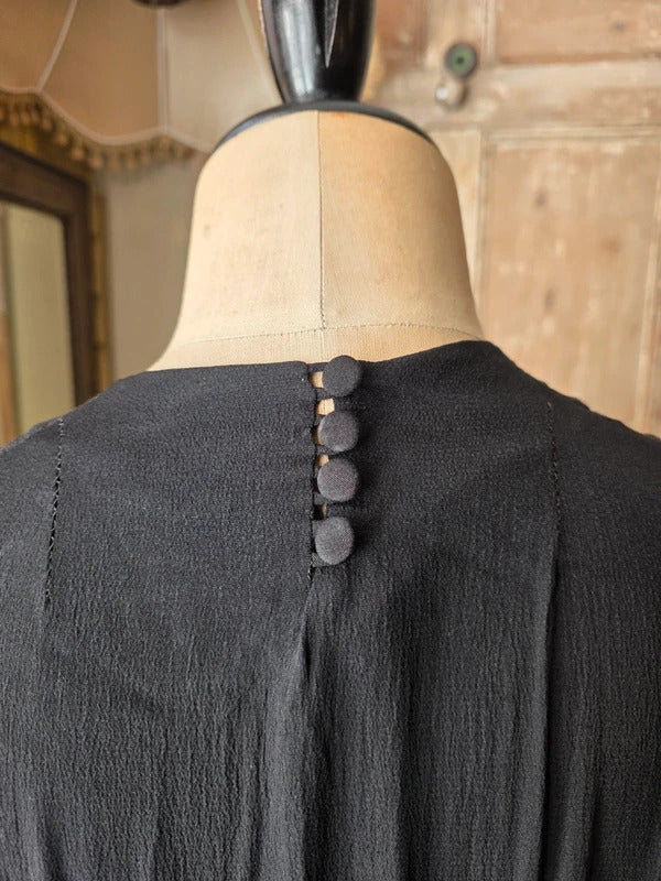 Vintage 1930s Black Rayon Crepe Peplum Dress Square Neck Ruched Sleeves UK 16