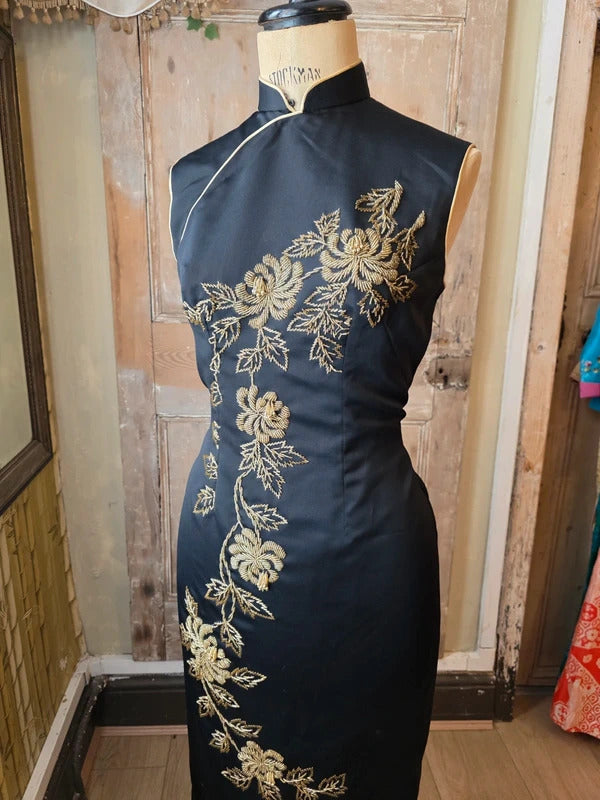 Vintage 1960s Black & Gold Hand-Beaded Cheongsam Dress