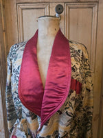 Load image into Gallery viewer, Vintage 1940s Japanese Silk Dressing Gown / Smoking Robe – Scenic Print – Red Satin Trim
