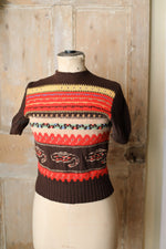 Load image into Gallery viewer, Rare vintage 1940s western wool handknit jumper - UK10
