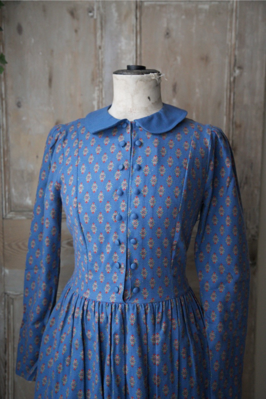 Vintage 1980s Laura Ashley Dress - Wool and cotton -folk print UK8/10