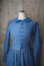 Load image into Gallery viewer, Vintage 1980s Laura Ashley Dress - Wool and cotton -folk print UK8/10
