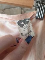 Load image into Gallery viewer, CC41 Peach Silk Tap Pants 1940s Kayser Collectible Wartime Lingerie
