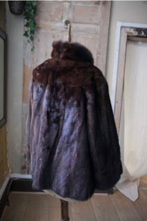 Vintage 1950s dark Mink sleek fur coat - original swing - brown mink