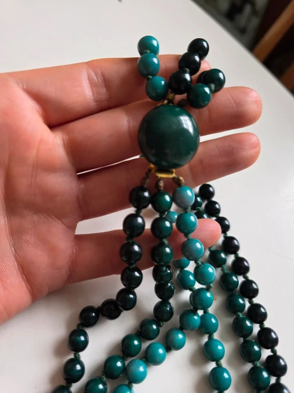 Vintage 1950s–1960s Vintage 3 Strand Green Glass Bead Necklace