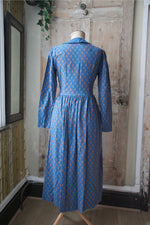 Load image into Gallery viewer, Vintage 1980s Laura Ashley Dress - Wool and cotton -folk print UK8/10
