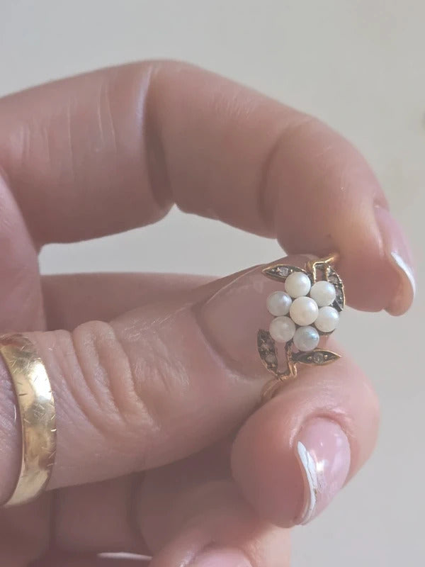 Antique Victorian/Edwardian 18ct Gold Pearl & Diamond Cluster Ring, circa 1890–1910