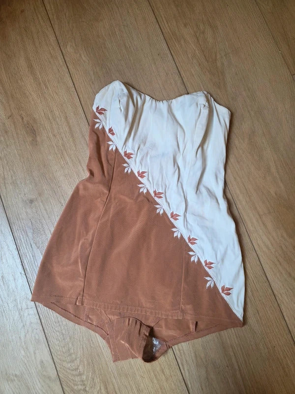 Vintage 1950s two-tone swimsuit strapless embroidered pin-up bathing suit
