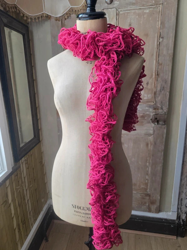 Vintage Y2K Bold Pink Crochet Skinny Ruffle Scarf