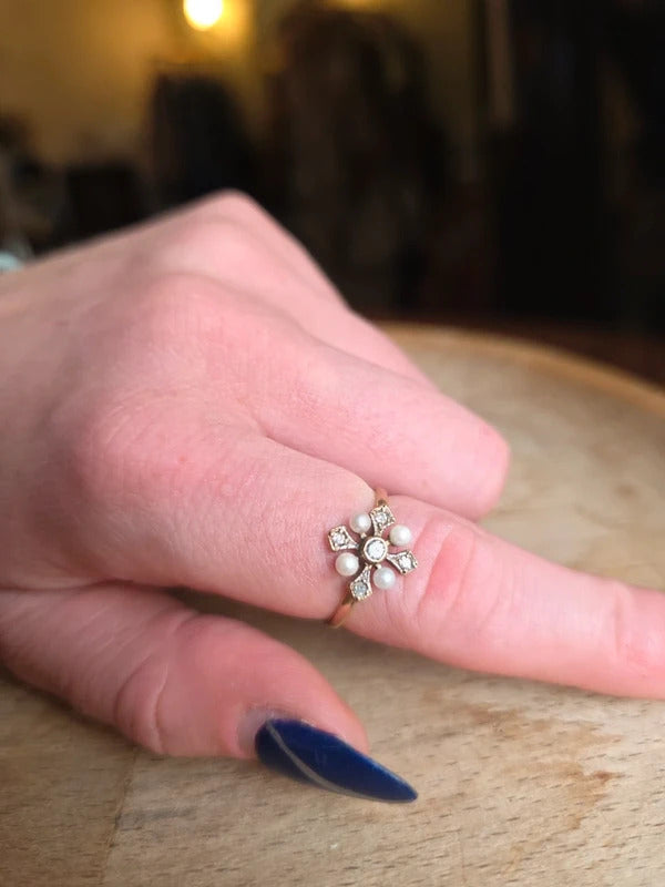 Antique Edwardian 9ct Gold Diamond Pearl Cross Ring Circa 1901-1914 Size Q