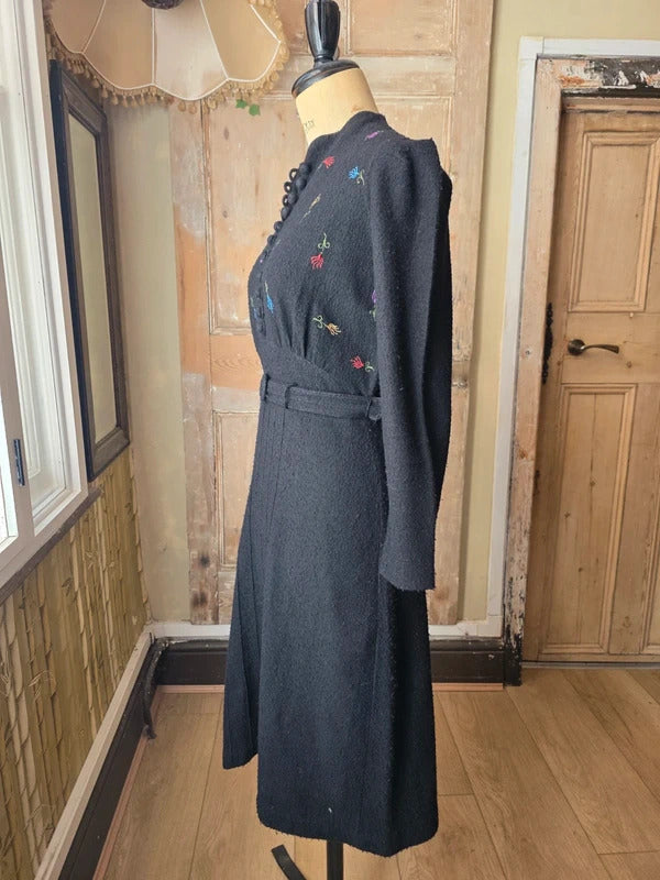 Vintage 1930s Black Wool Dress Embroidered Flowers Covered Buttons Waddesdon Manor UK 14