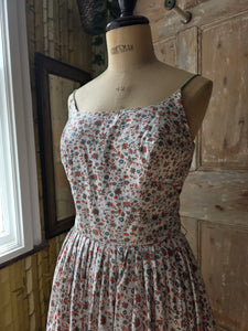 Vintage 1950s Floral Cotton Sundress with Green Bows – UK 12/14
