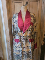 Load image into Gallery viewer, Vintage 1940s Japanese Silk Dressing Gown / Smoking Robe – Scenic Print – Red Satin Trim

