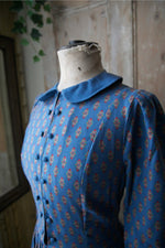 Load image into Gallery viewer, Vintage 1980s Laura Ashley Dress - Wool and cotton -folk print UK8/10
