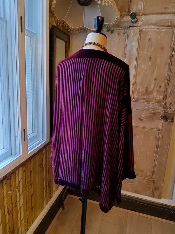 Vintage Charles And Patricia Lester Silk Devoré Velvet Kimono Jacket bugundyStriped