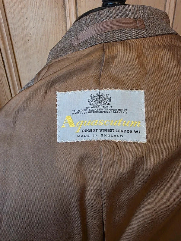 Vintage 1960s single breasted worsted savil row style coat