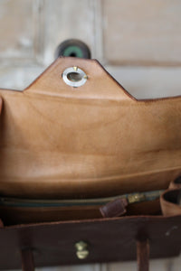 Vintage early 1940s Dark brown leather handbag