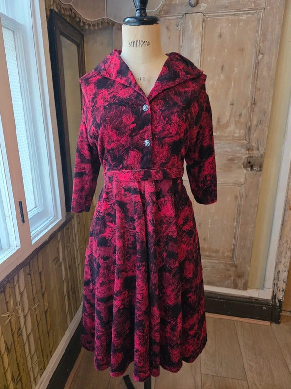 Vintage 1950s Red Black Corduroy Dress Abstract Rose Print Full Skirt UK 16