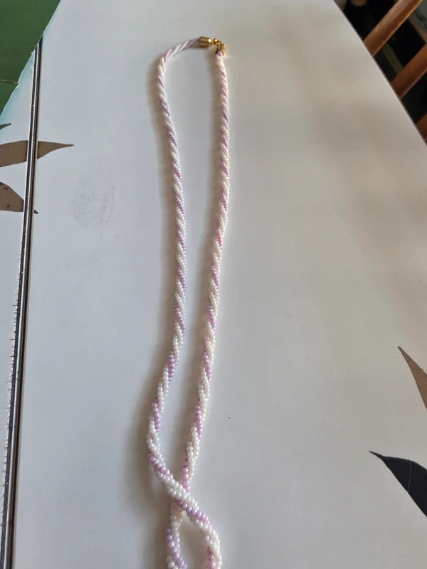 Vintage 1980s does 1950s Twisted Glass Seed Bead Necklace