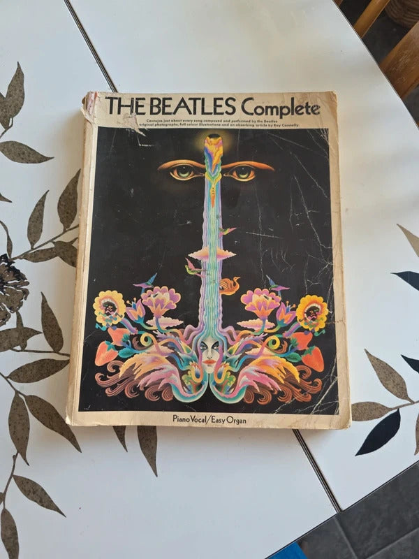 Vintage 1980s The Beatles Complete Piano Vocal Easy Organ Songbook