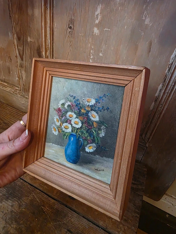 Vintage Signed Still Life Oil Painting of Daisies in Blue Jug – Pine Framed Floral Artwork