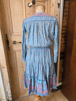 Load image into Gallery viewer, Vintage 1970s Indian Cotton Dress – Blue Floral Prairie – UK 10
