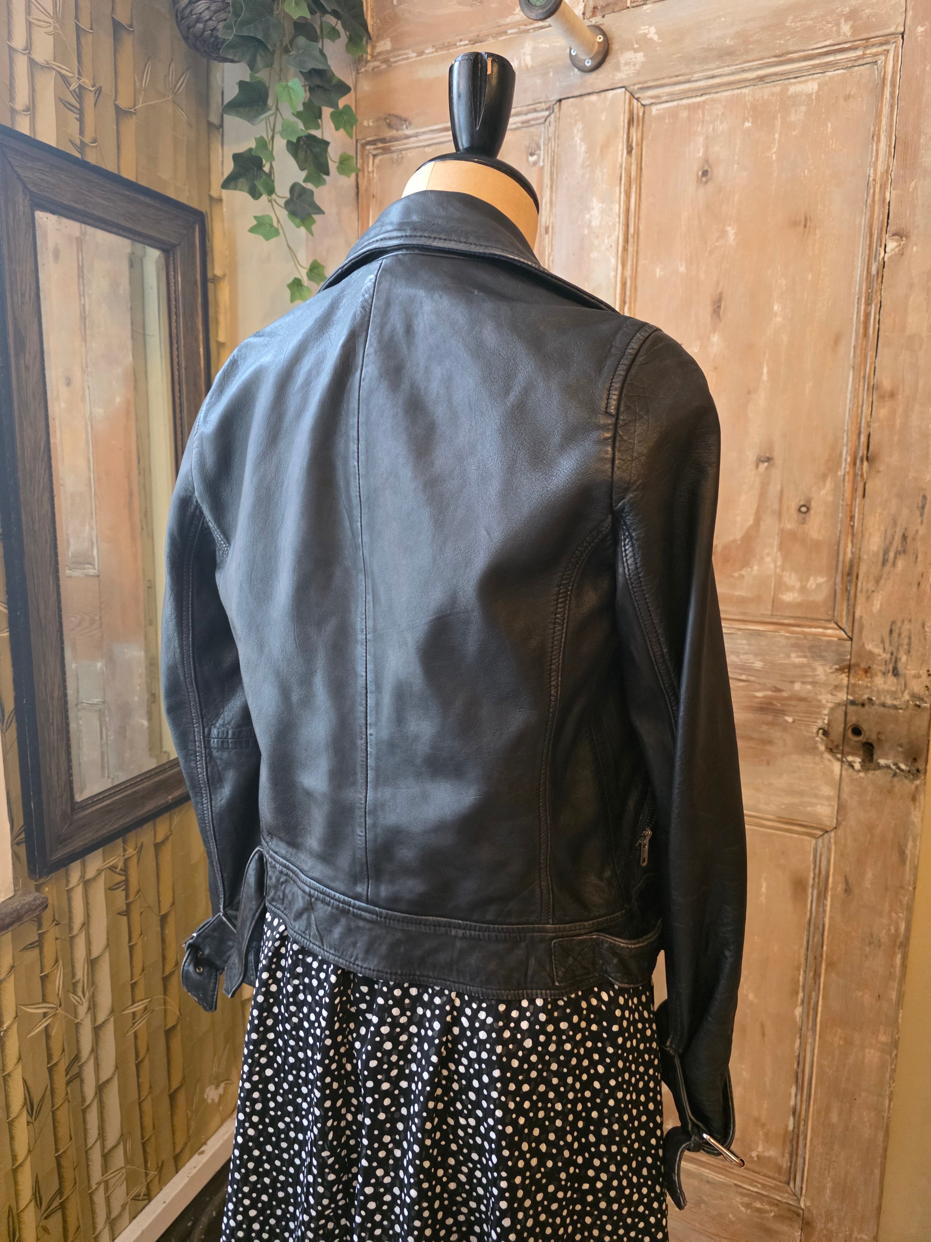 Vintage Y2K fitted black leather jacket - bomber - uk6