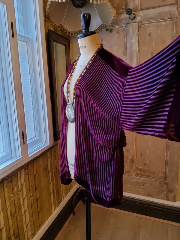 Vintage Charles And Patricia Lester Silk Devoré Velvet Kimono Jacket bugundyStriped
